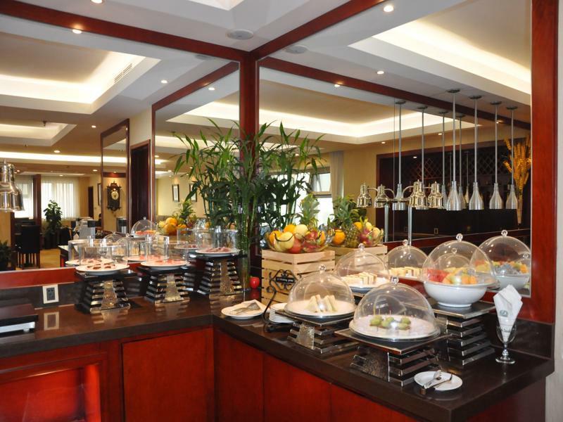 Kerren Hotel Dalian Exterior photo