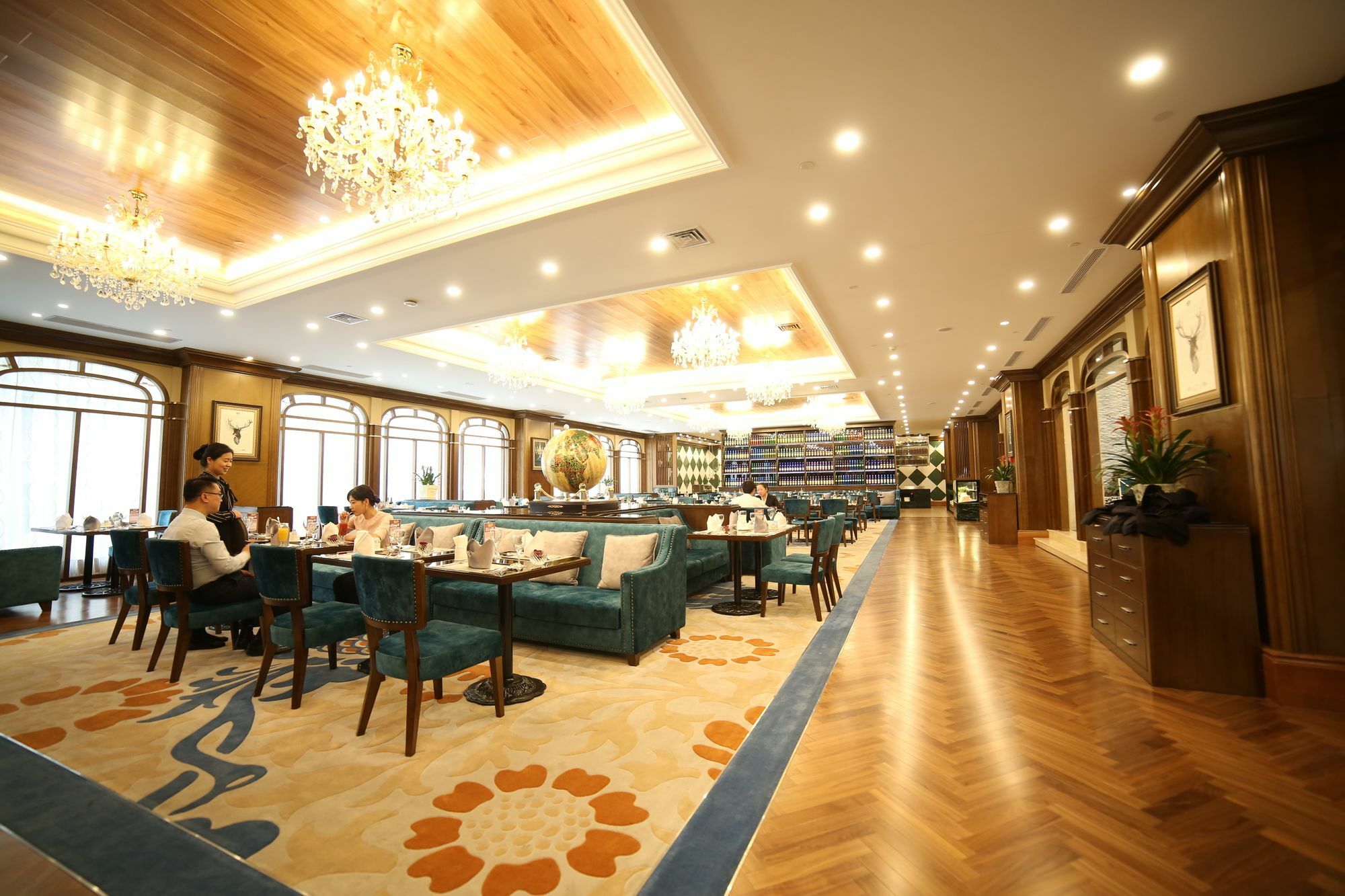 Kerren Hotel Dalian Exterior photo